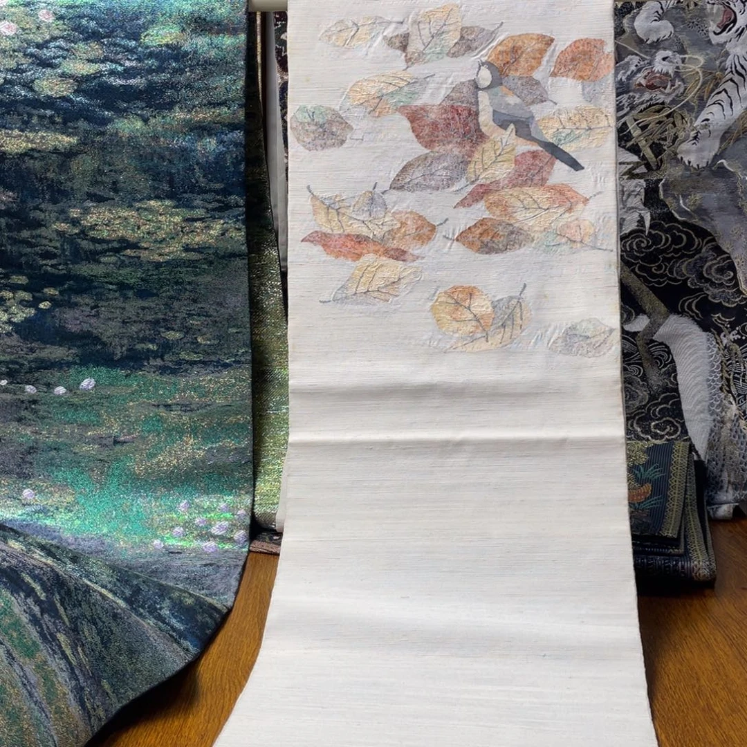 织绣本缂丝本缂丝