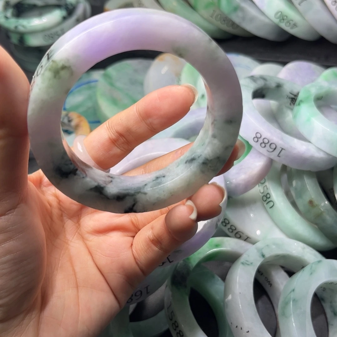 定制翡翠手镯未镶嵌