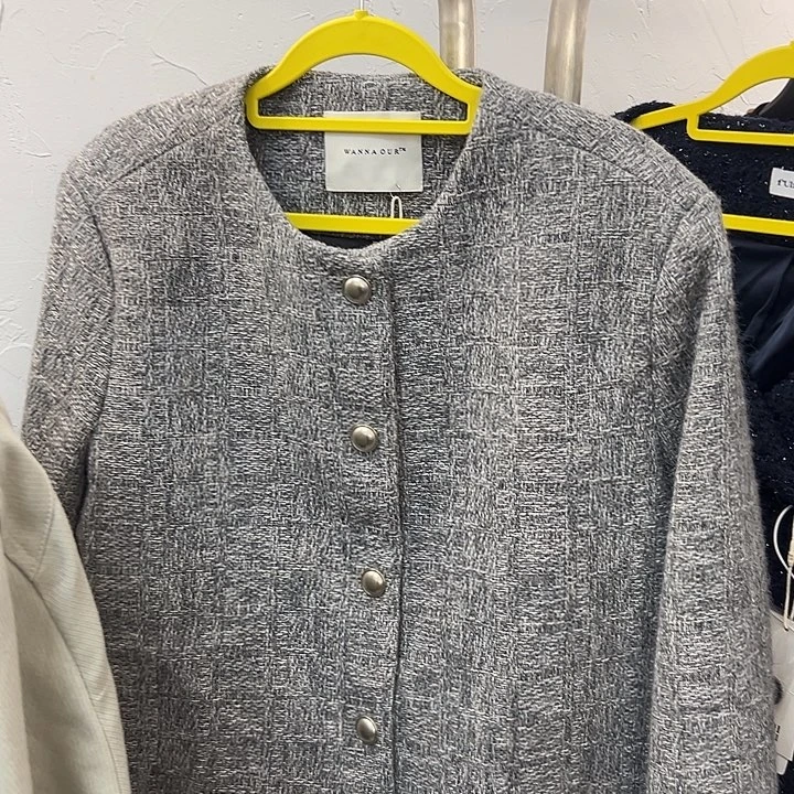 今天新款 灰色小香外套