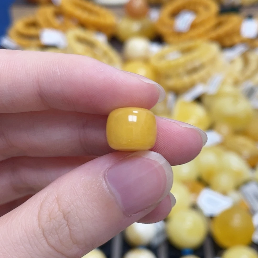 蜜蜡未镶嵌珠宝奇石老型珠满蜜鸡油黄11.3mm瑕