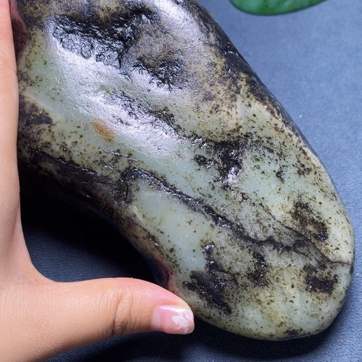 未镶嵌和田玉珠宝奇石