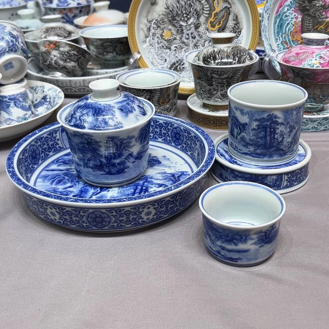 景德镇陶瓷艺术品