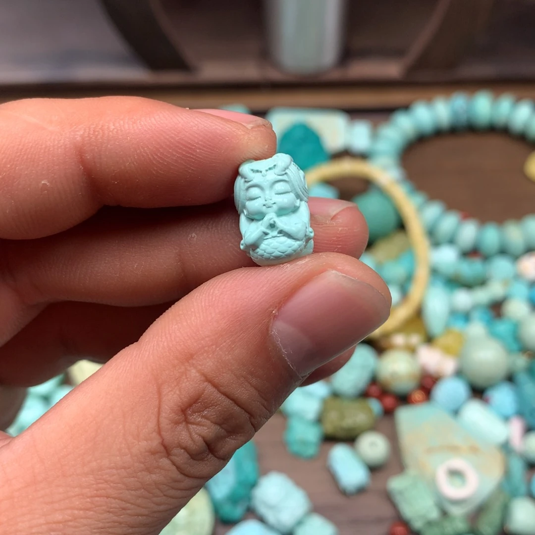 绿松石雕刻未镶嵌