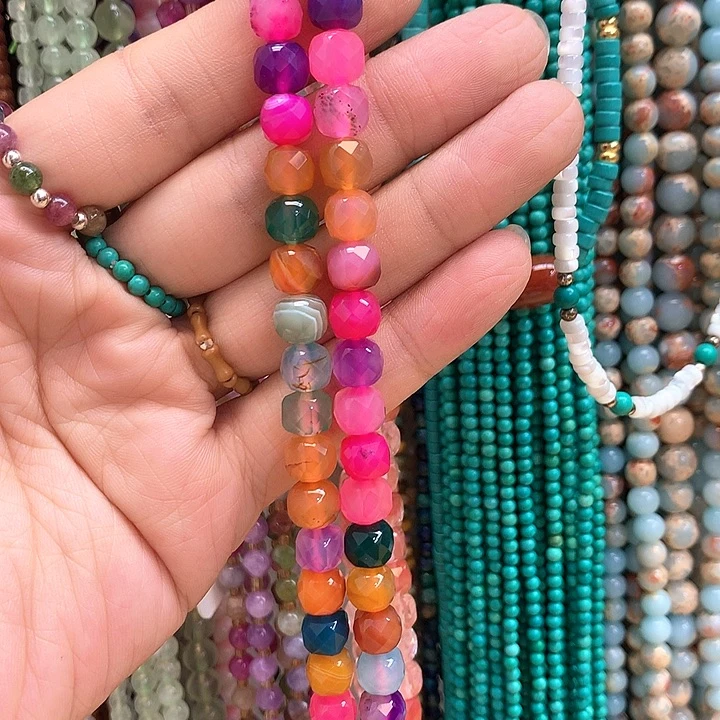 玛瑙/玉髓手串足金镶嵌虾*