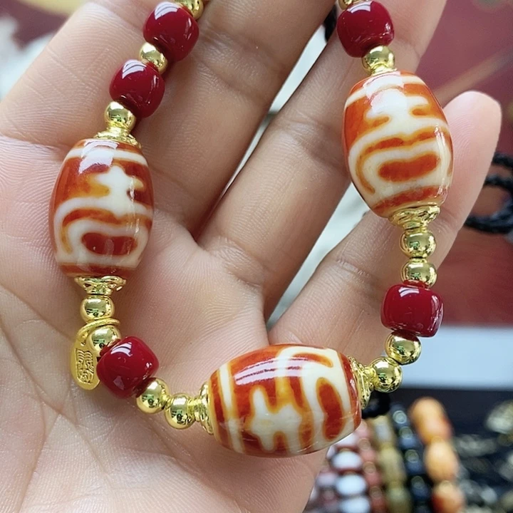 玛瑙/玉髓（覆膜）合金颈饰