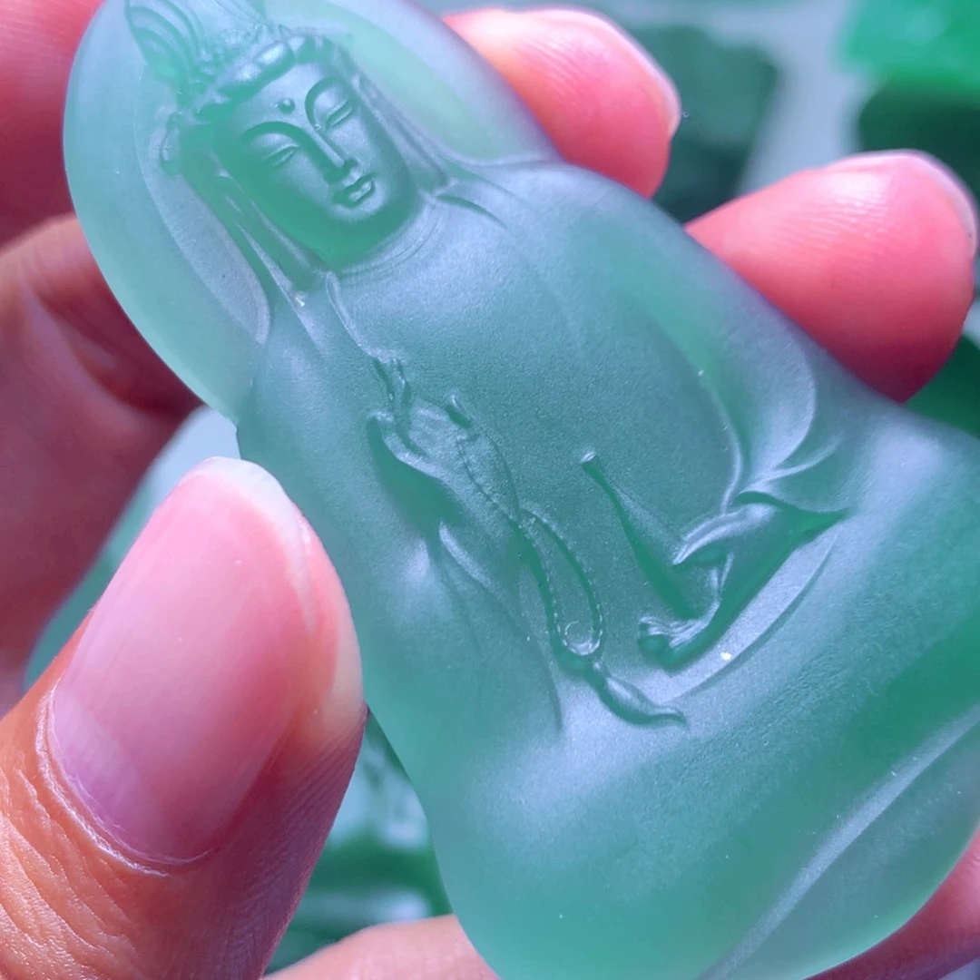 未镶嵌定制翡翠黄*仙