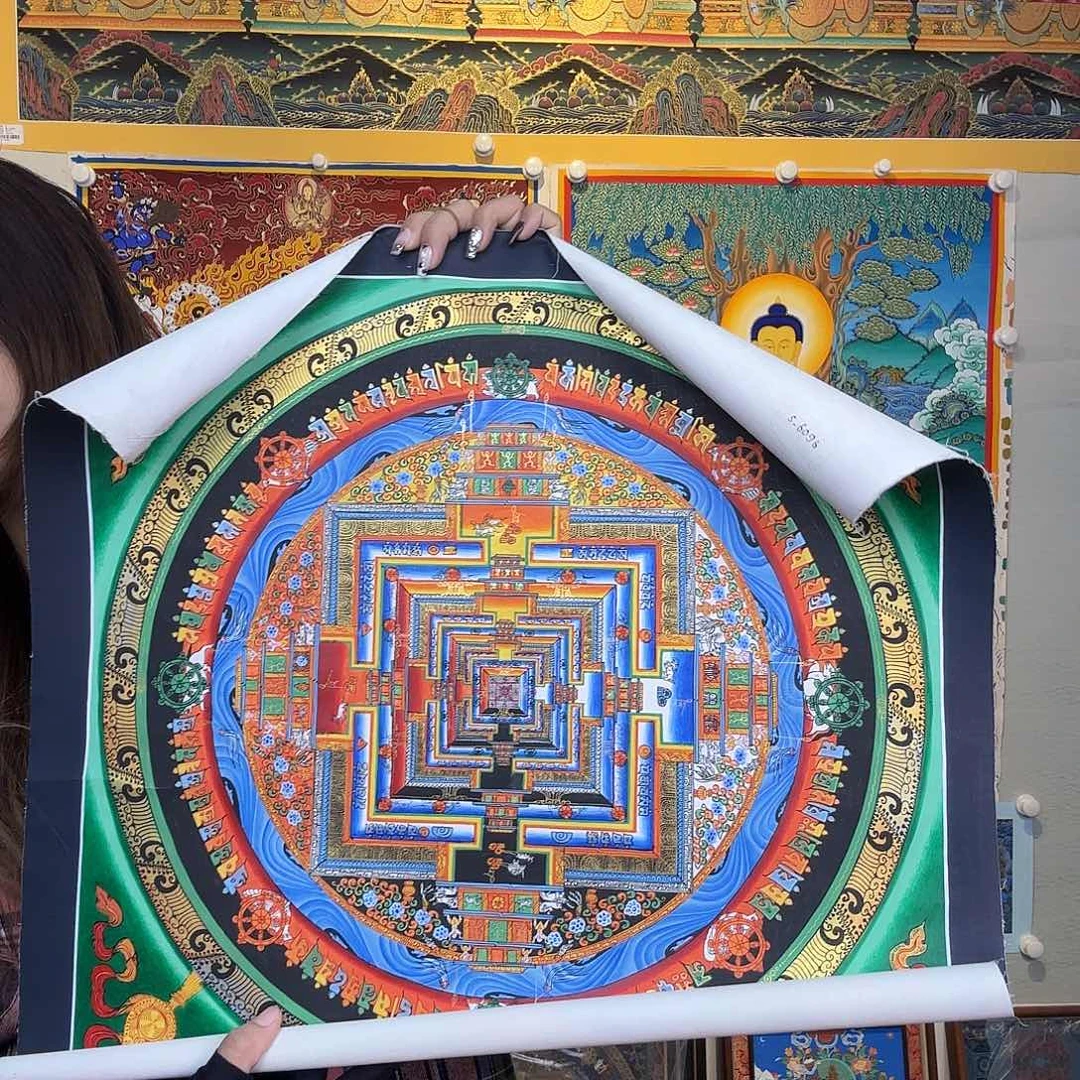 卷轴画纯手绘唐卡坛城50厘米左右