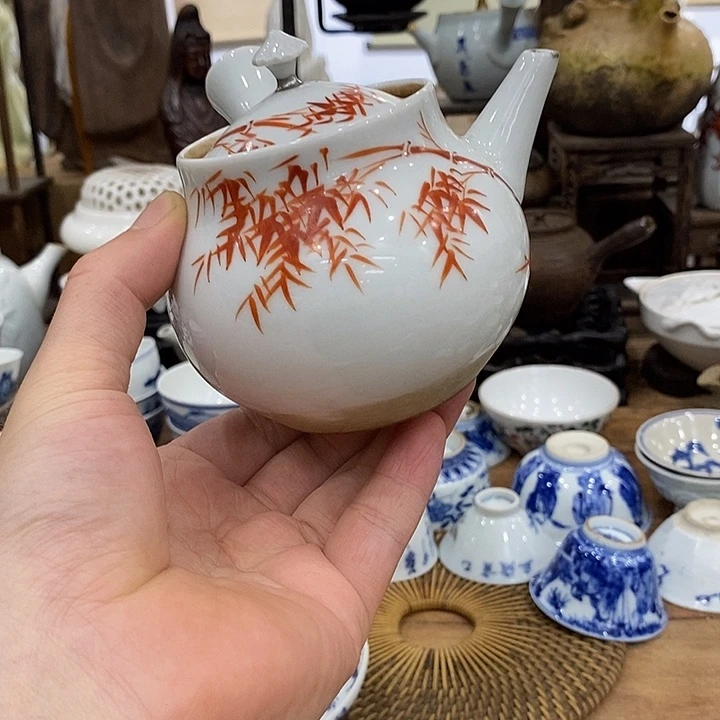 中****茶具等产品的生产和销售为一体