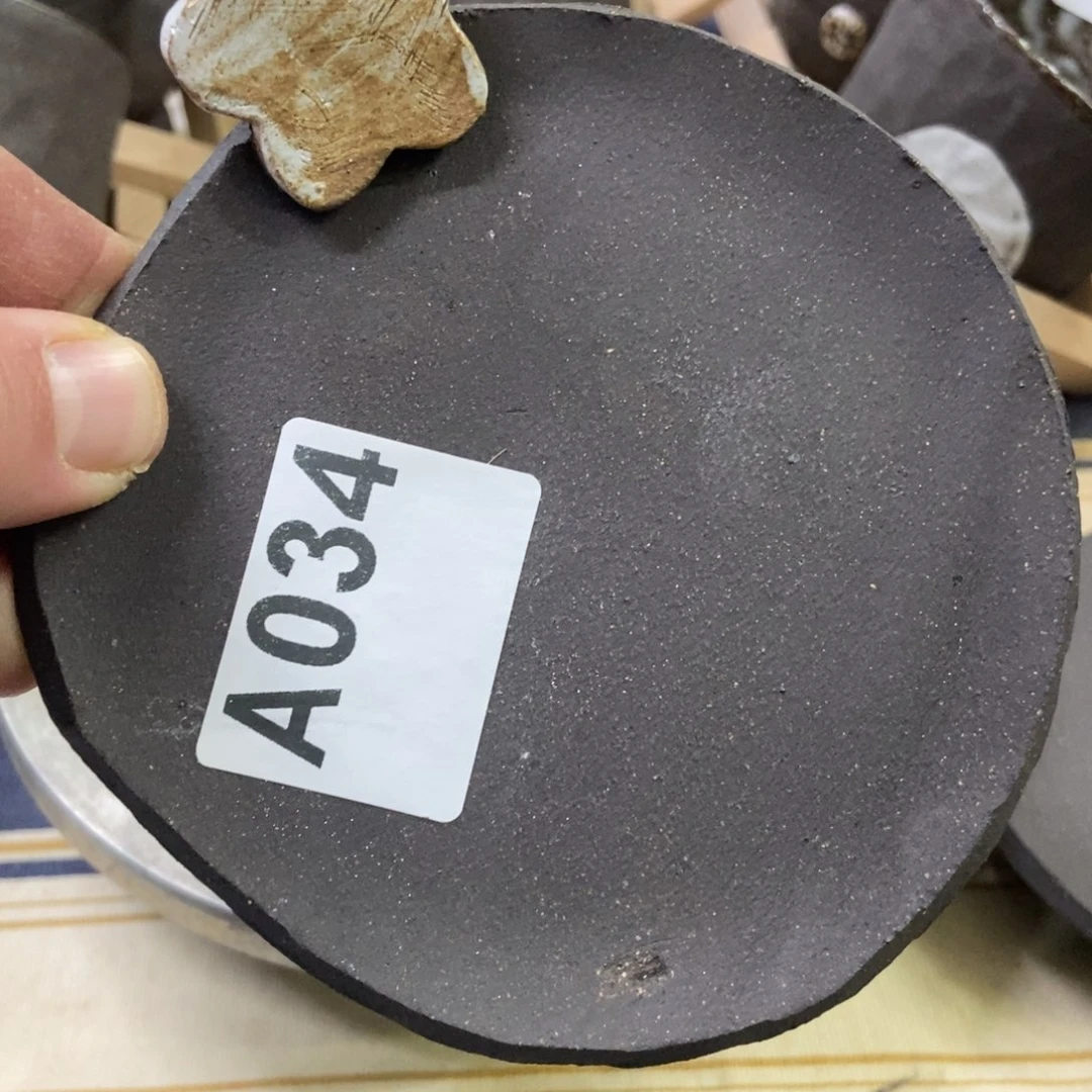 陶瓷闭****?手捏咖啡碟