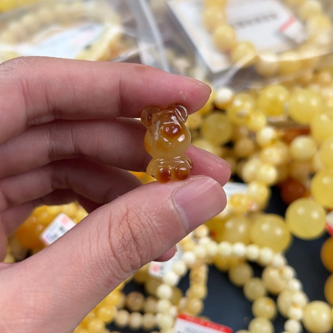 琥珀未镶嵌珠宝奇石