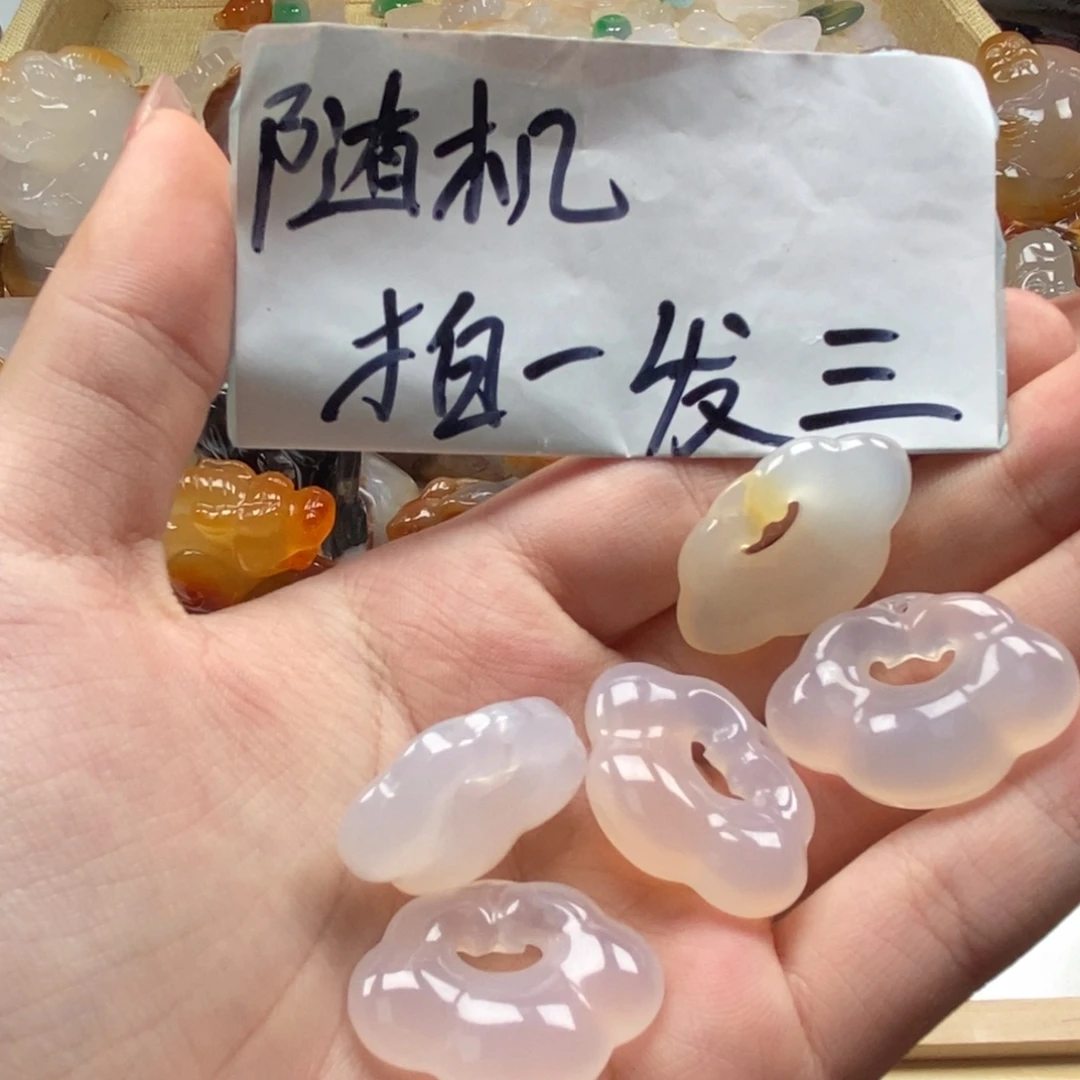 玛瑙/玉髓未镶嵌颈饰