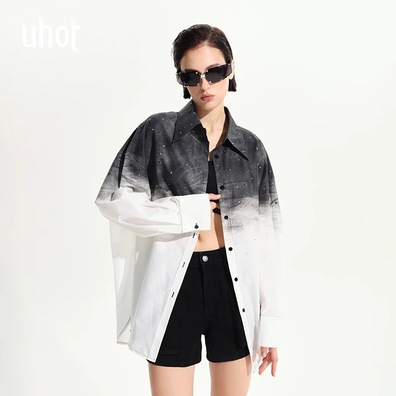 UHOT 黑白色褶皱印花设计渐变星空烫钻休闲衬衫简约百搭UWWR2C484