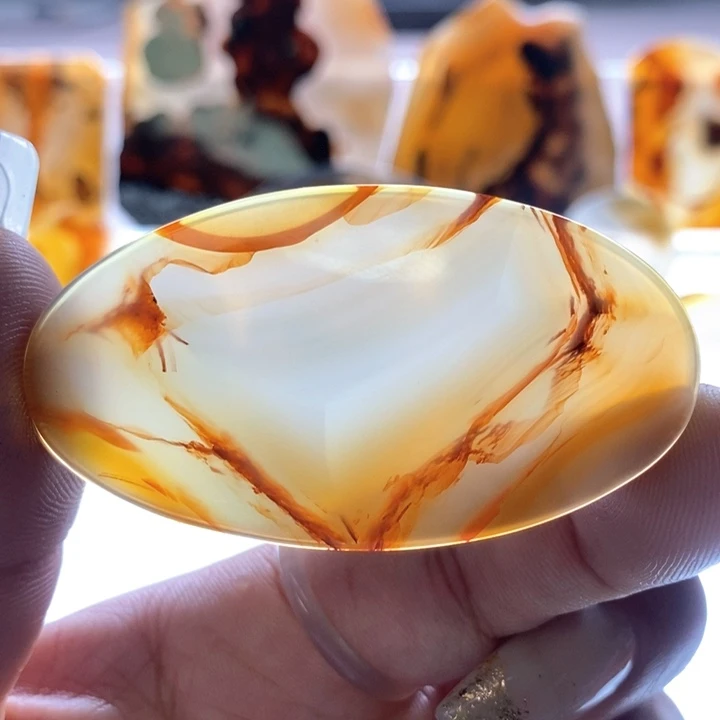 玛瑙/玉髓颈饰未镶嵌