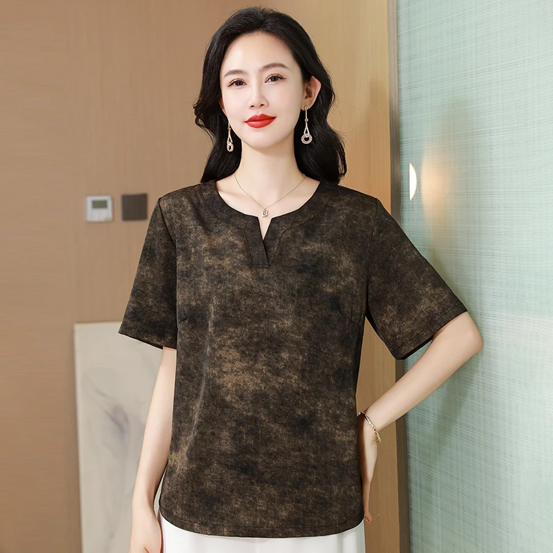 桑蚕丝短袖T恤女大牌杭州真丝上衣中老年时尚洋气妈妈装宽松大码