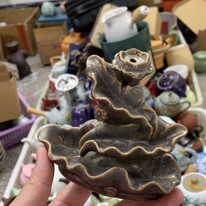 陶瓷艺术品及陶瓷壶壶