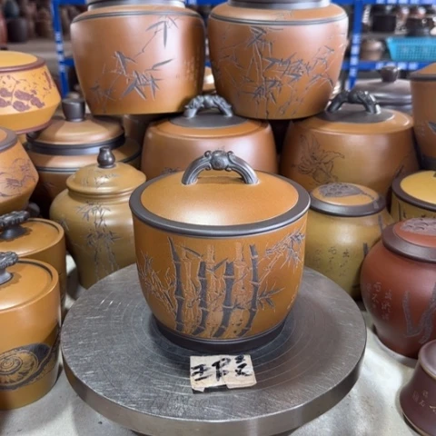 紫砂茶叶罐。。。。。。。。。。。