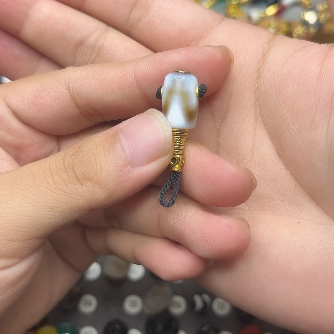 玛瑙/玉髓合金珠宝半成品虎牙三通