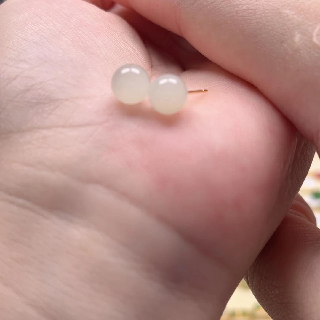 和田玉银S925镶嵌耳饰