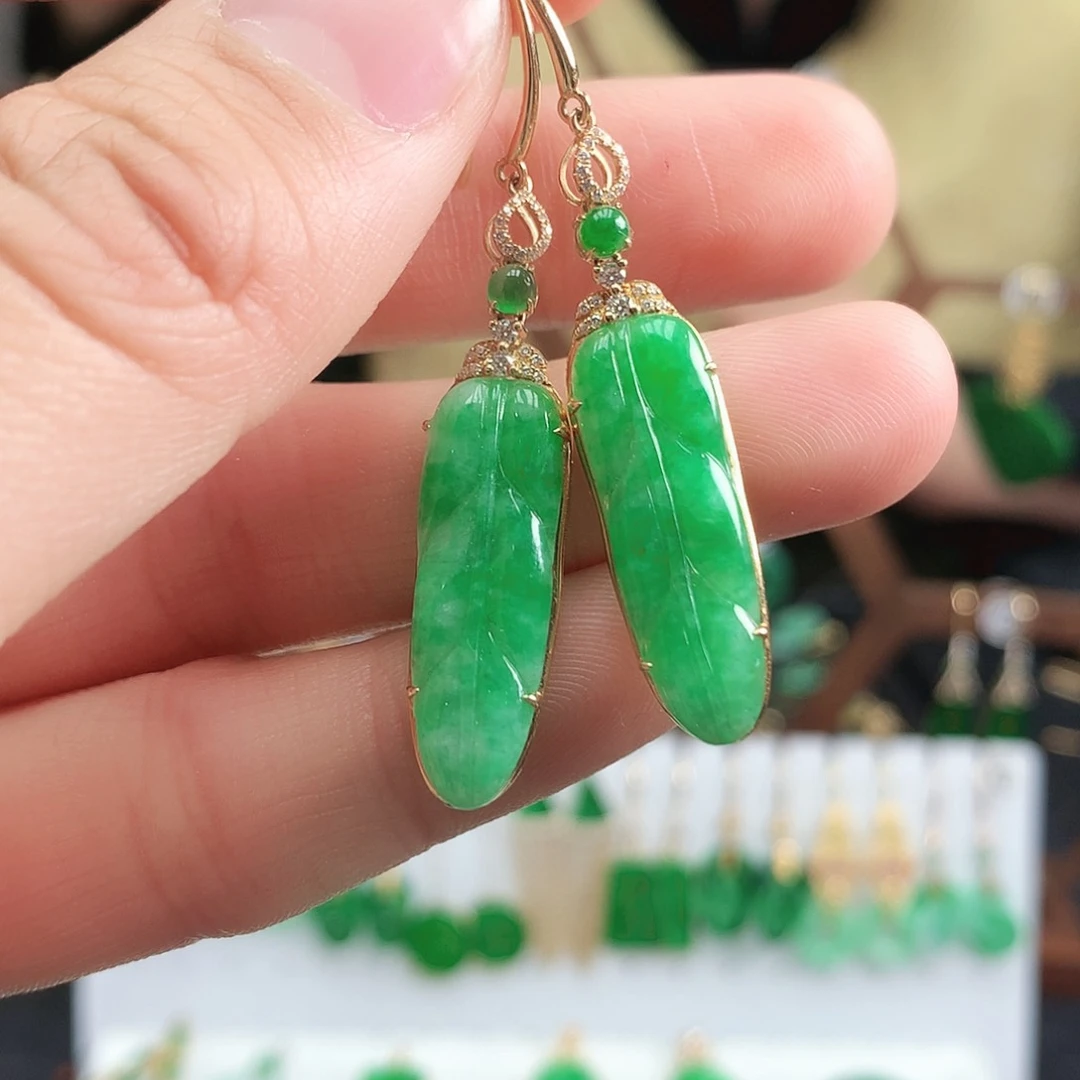 翡翠耳饰18K金镶嵌耳饰