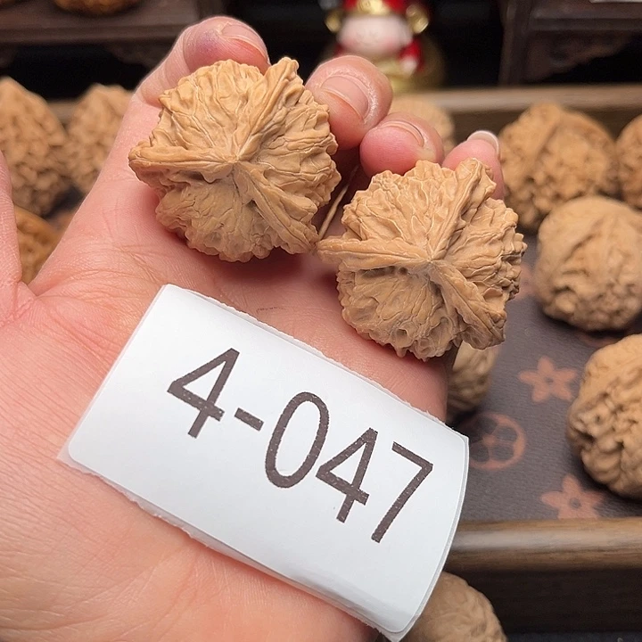文玩核桃把件37全品盘山三棱4047