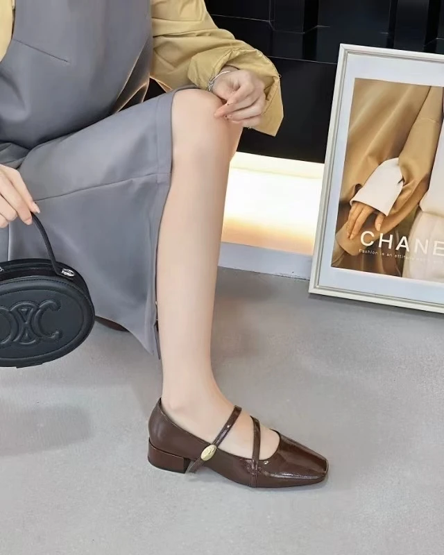 浅口玛丽珍鞋圆头粗跟低跟单鞋休闲平底玛丽珍皮鞋