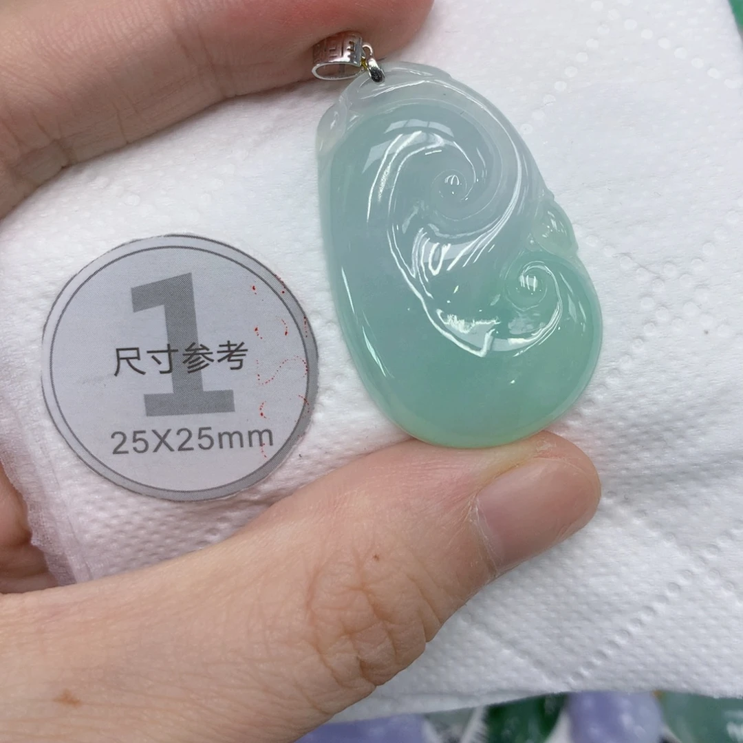 翡翠18K金镶嵌颈饰133556789999