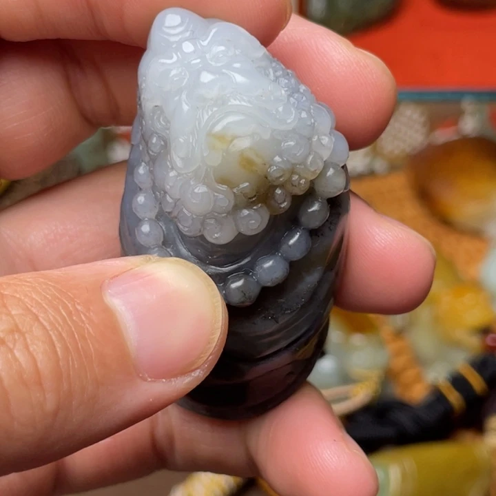 未镶嵌和田玉（糖玉）挂件