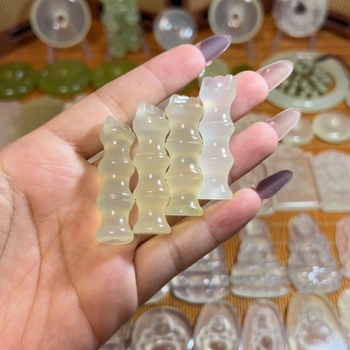 未镶嵌蛇纹石玉岫玉白冰挂件竹节