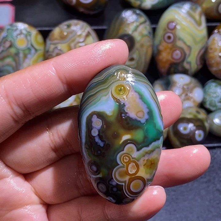 玛瑙/玉髓未镶嵌珠宝半成品122