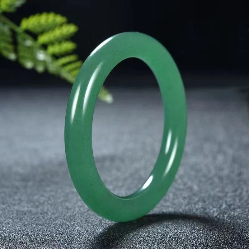 新疆东陵玉正圈中宽手镯女士款天然玉石新中式送妈妈送老人