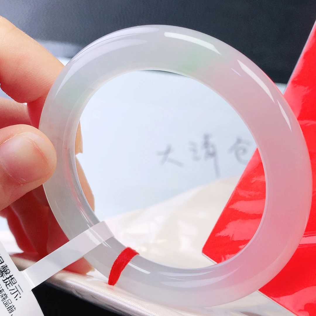 未镶嵌手镯翡翠52圈