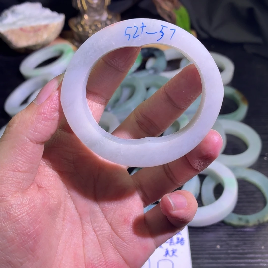 定制翡翠未镶嵌天然翡翠A货毛胚手镯定制