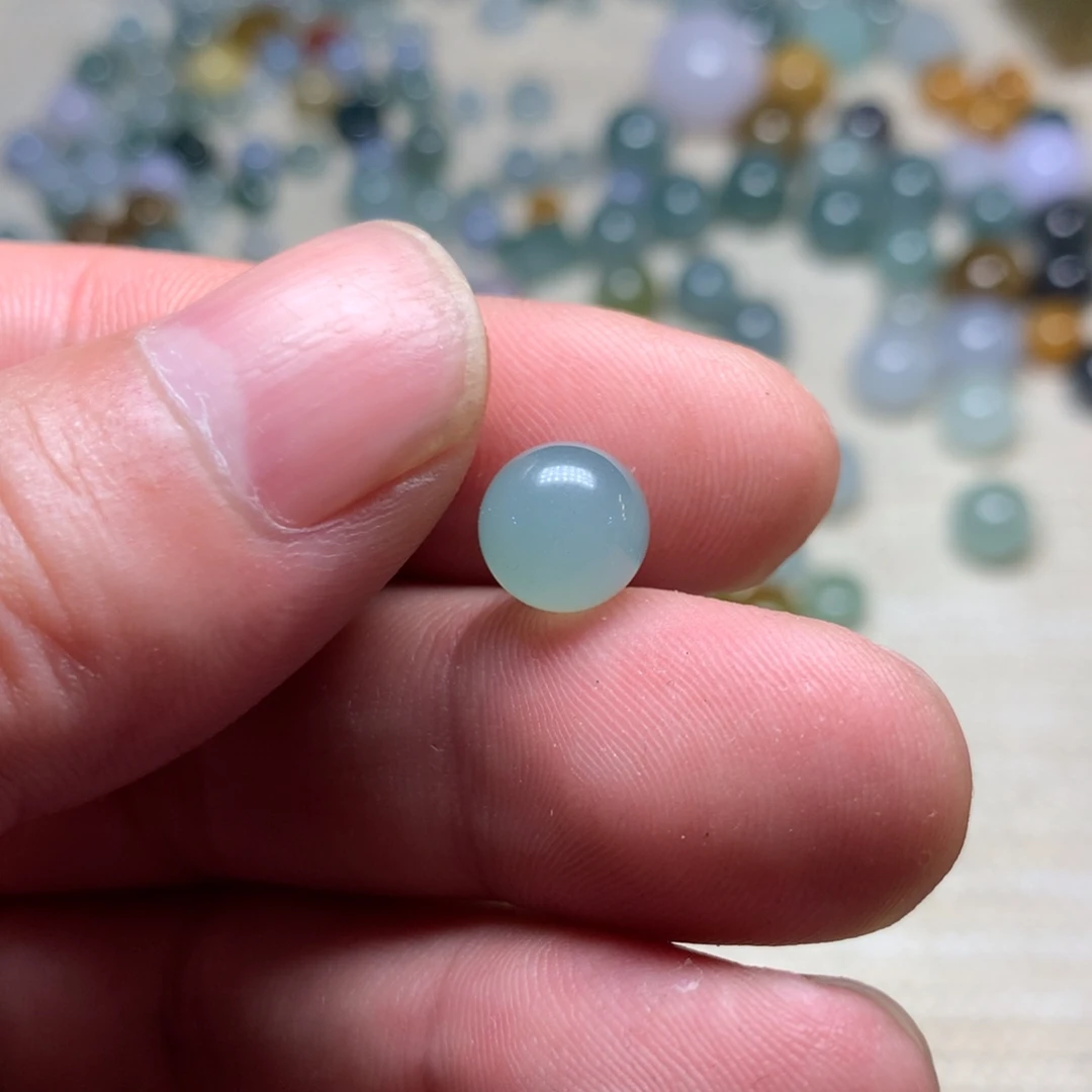 ****山翡翠散珠珠子一颗