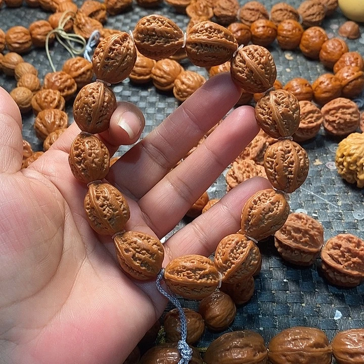 手串文玩核桃粗筋
