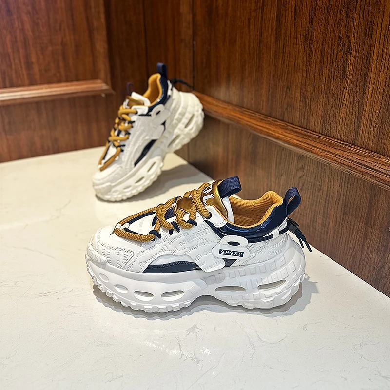 潮男鞋春季新款2025时尚厚底增高休闲鞋轮胎底皮面轻奢爆款老爹鞋