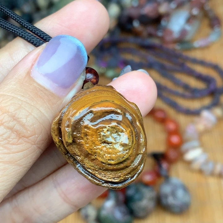 玛瑙/玉髓未镶嵌珠宝半成品