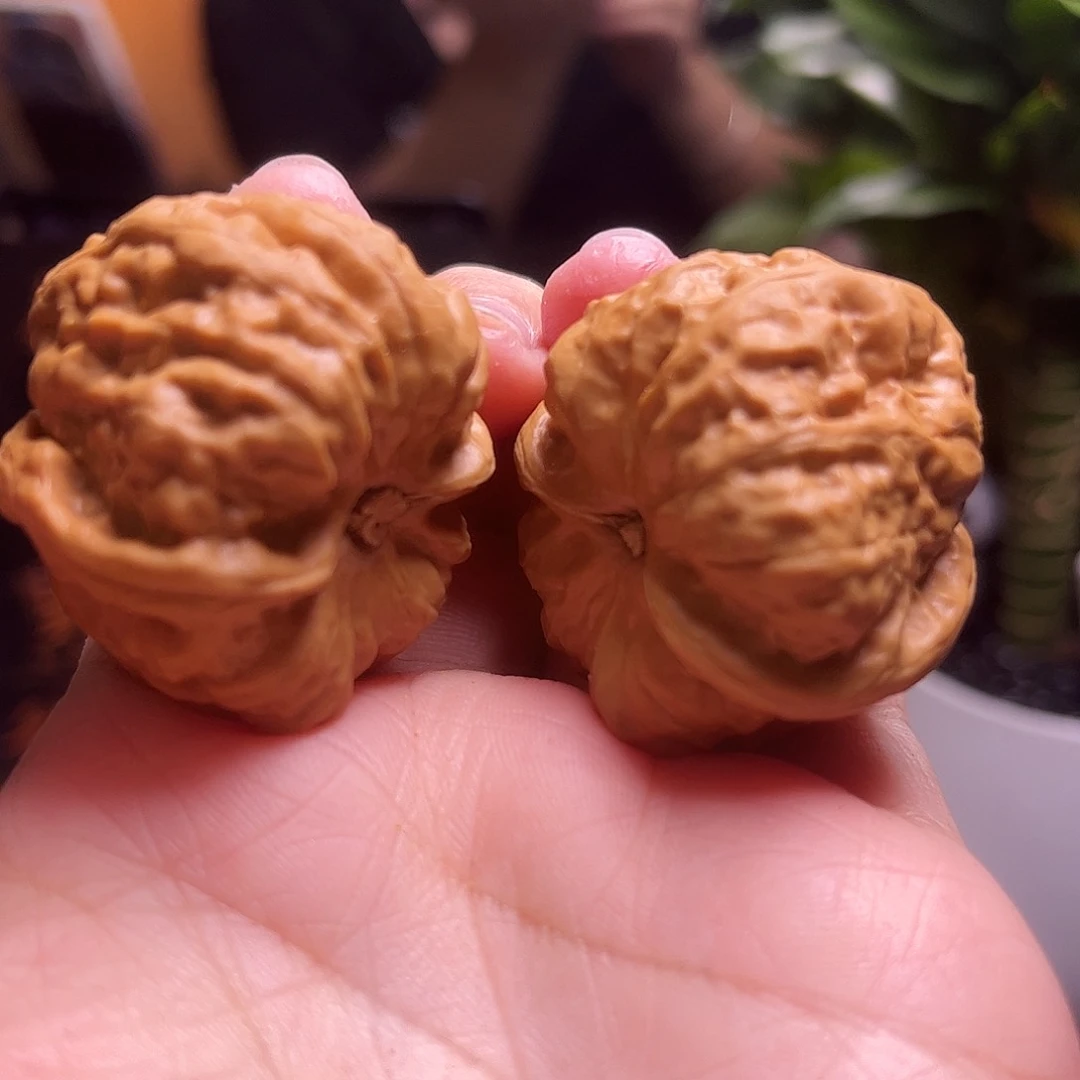 文玩核桃吊坠36尺蛤蟆49