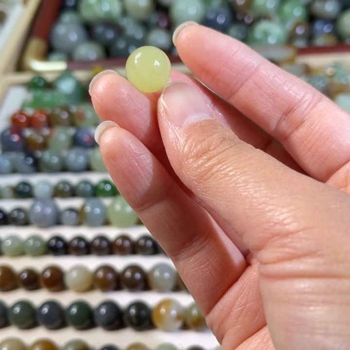 和田玉（糖玉）未镶嵌珠宝半成品