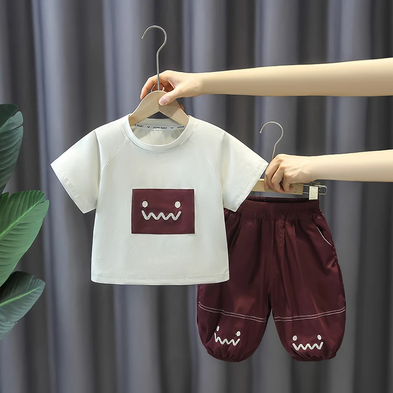 儿童套装帅气简约夏装2025新款时髦男童夏季薄款时髦出行洋气童装