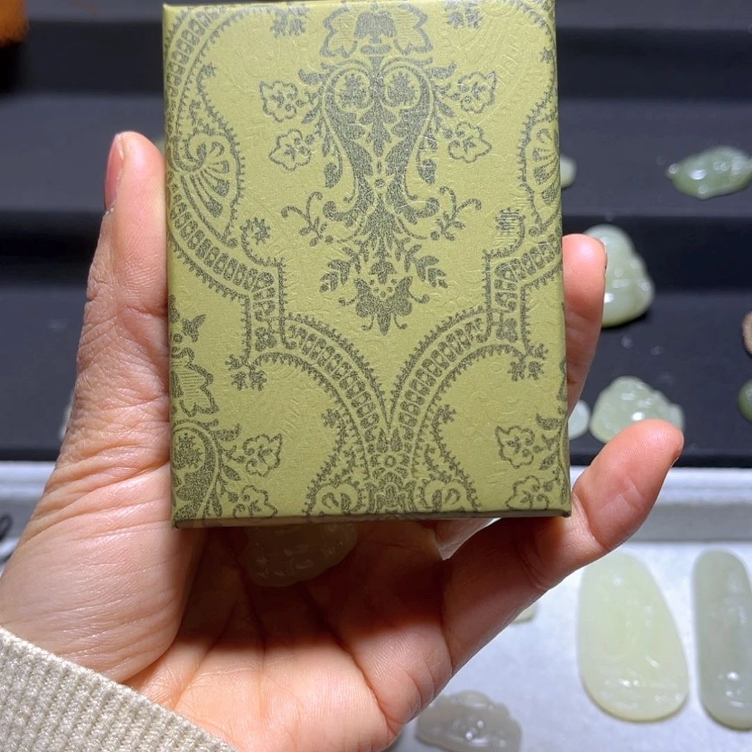 和田玉颈饰未镶嵌@***子礼盒