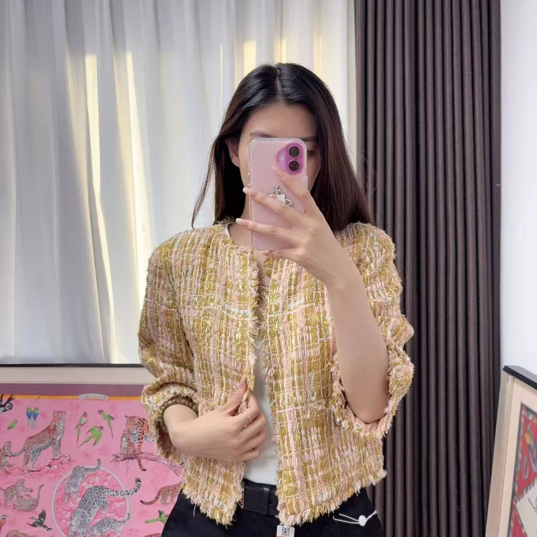 95新 Chanel/香奈儿 麦殿/软尼金粉短款外套/241231VZTVP07