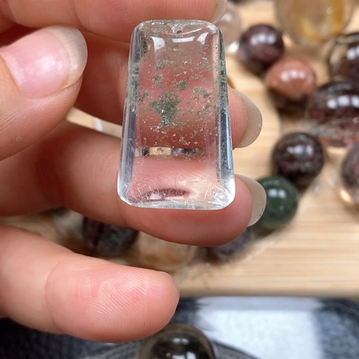 未镶嵌颈饰水晶水晶