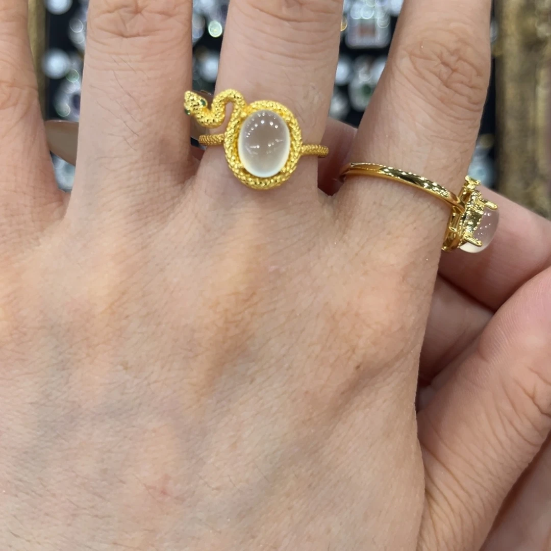 合金蛇纹石玉颈饰