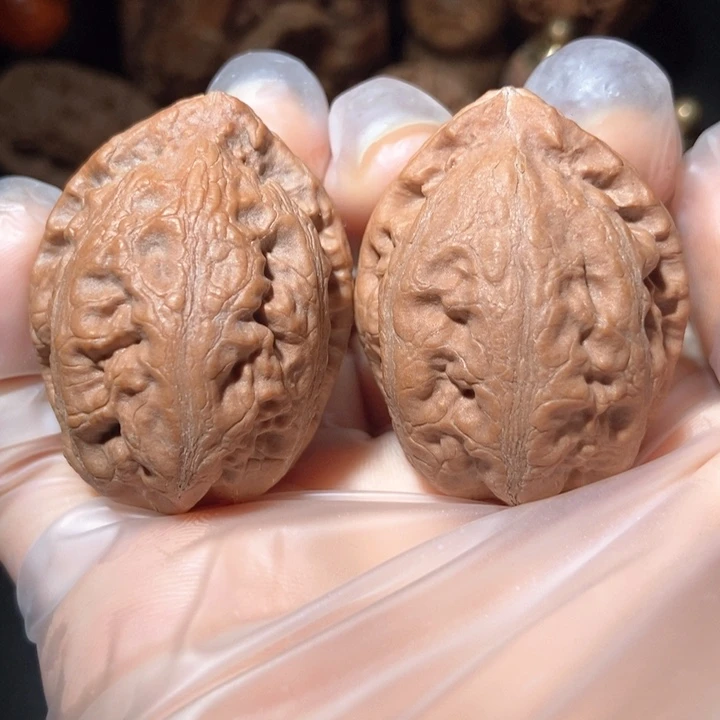 文玩核桃把件东北楸子小雪20