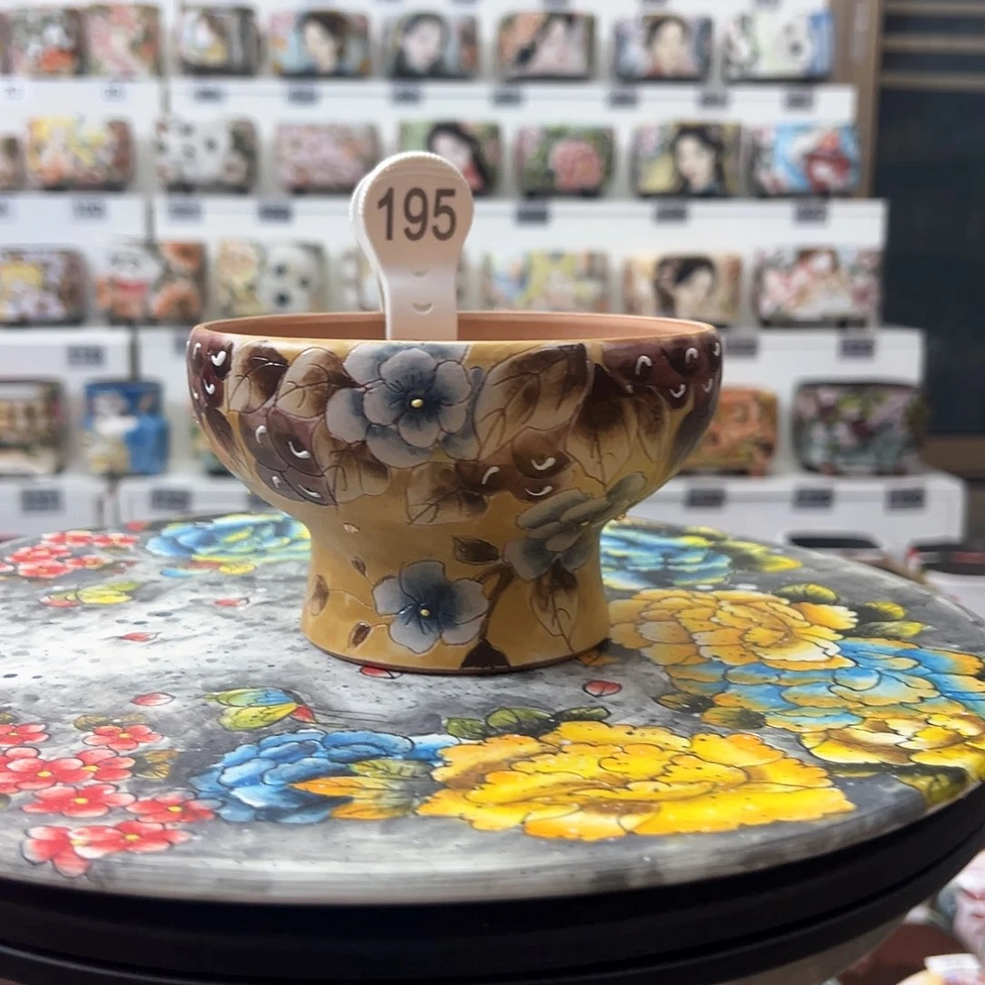 手绘陶瓷花盆美盆