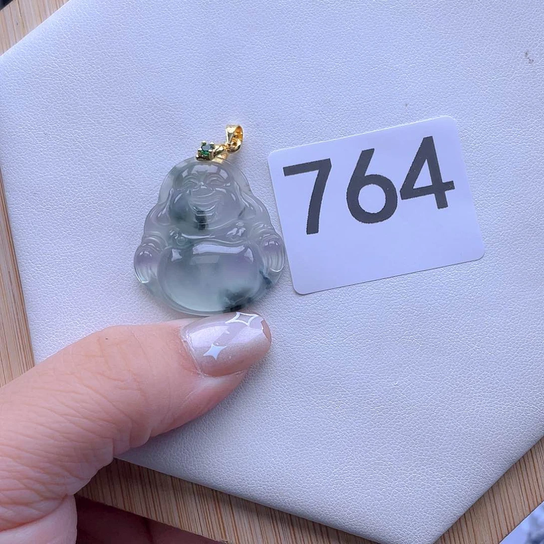 翡翠吊坠(赠链)未镶嵌