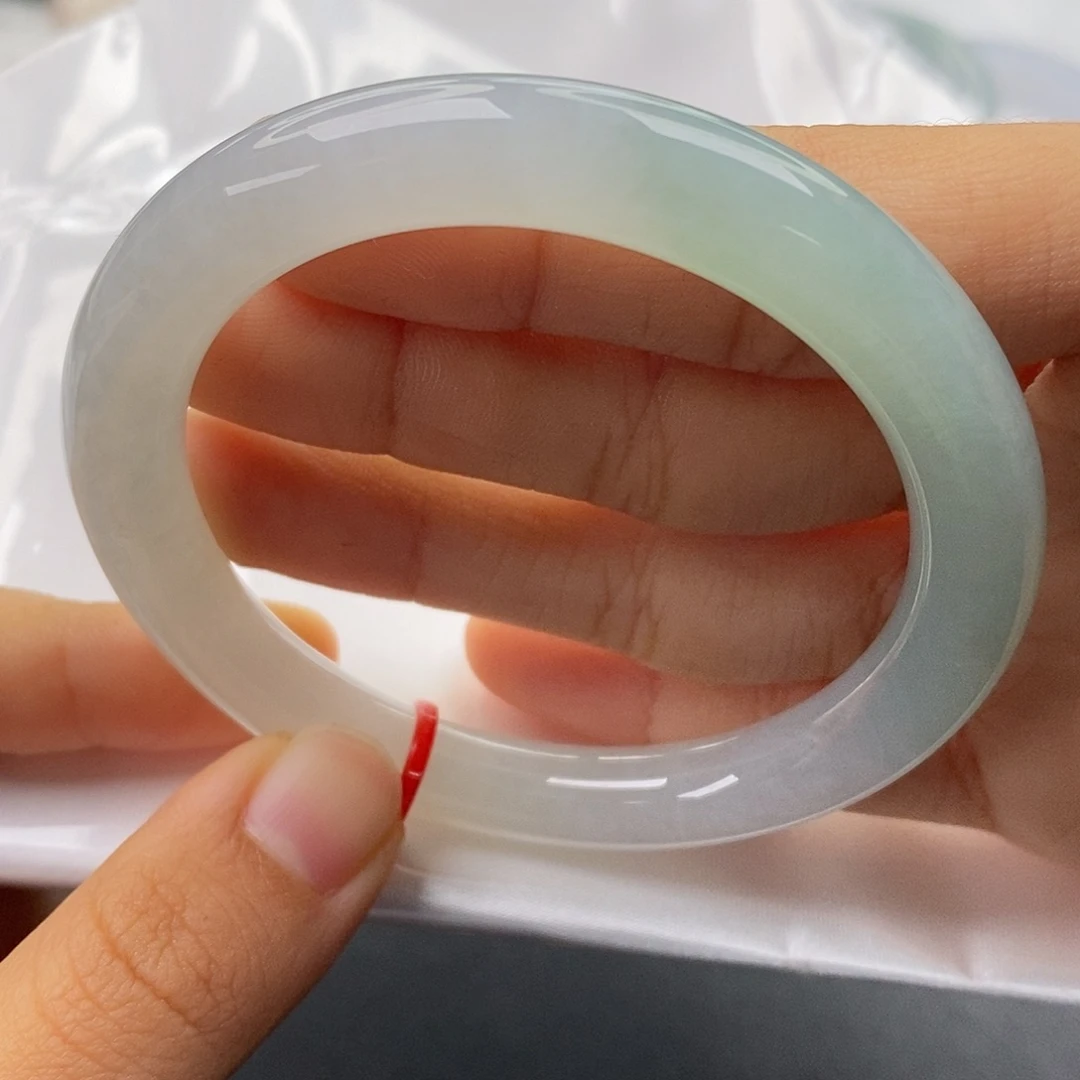 翡翠未镶嵌手镯（圆镯）5455圈