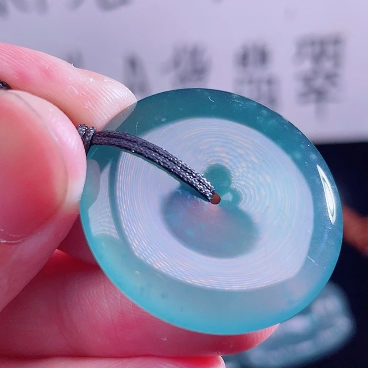 翡翠未镶嵌颈饰99999999999