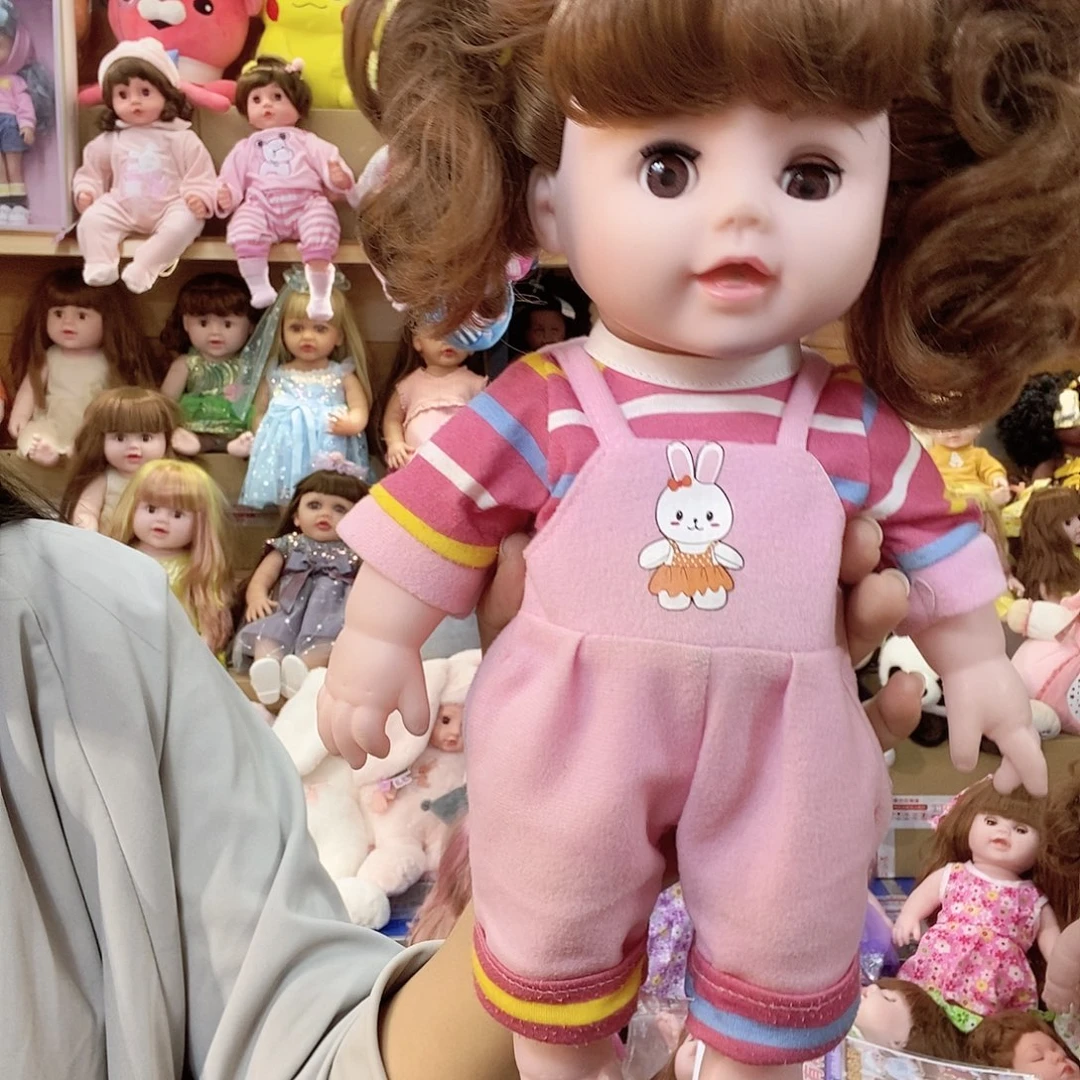 软搪胶娃娃玩具儿童