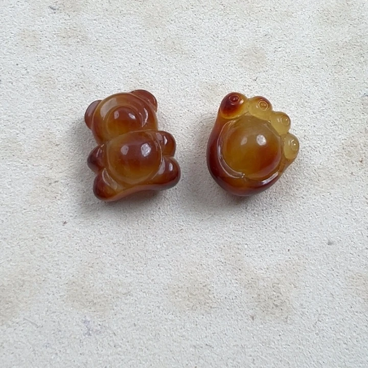 琥珀未镶嵌裸石琥珀